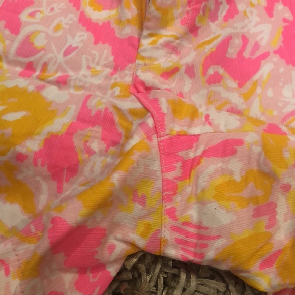 Callahan lilly pulitzer shorts. size 2. - Picture 7 of 11